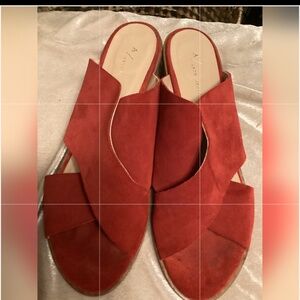 BY ANTHROPOLOGIE SLIDES SZ 40